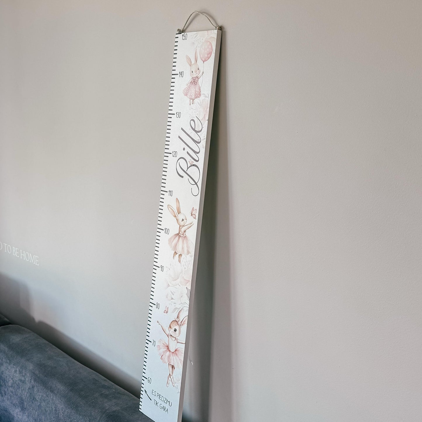 "ZAĶĪTIS" PERSONALIZĒTS BĒRNA AUGUMA METRAMĒRS MEITENĪTEI