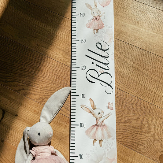 "ZAĶĪTIS" PERSONALIZĒTS BĒRNA AUGUMA METRAMĒRS MEITENĪTEI