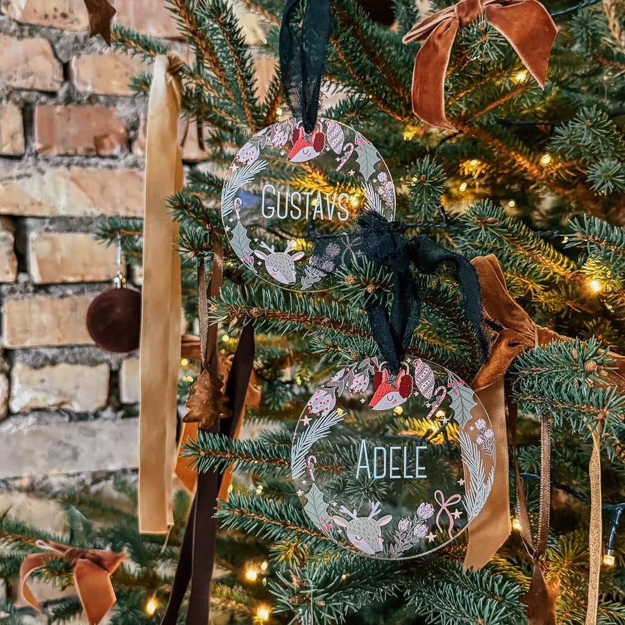 CAURSPĪDĪGI EGLĪŠU ROTĀJUMI "ZIEMASSVĒTKI"