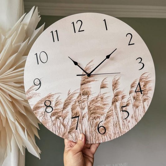 SIENAS PULKSTENIS AR SMILGĀM BEZ TEKSTA