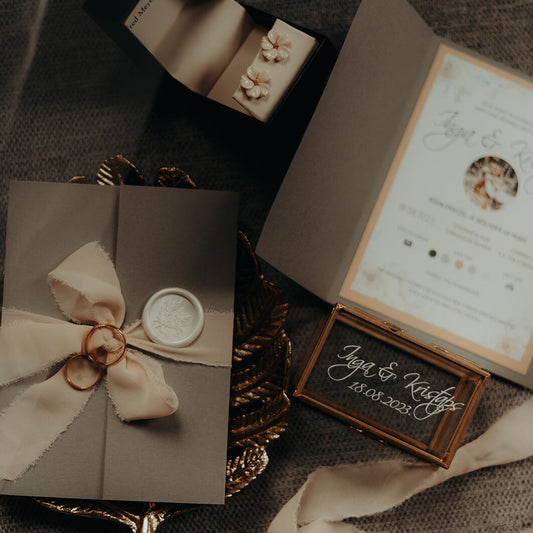 PERSONALIZĒTA STIKLA GREDZENU KASTĪTE KĀZU DIENAI