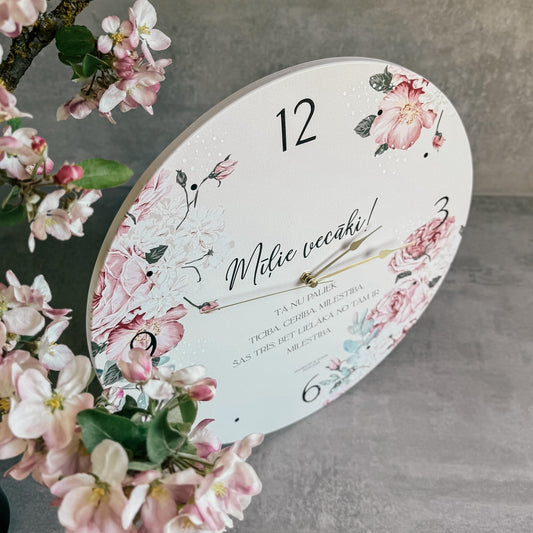 PULKSTENIS "VISS KAS MĒS ESAM UN CERAM BŪT..." PATEICĪBA VECĀKIEM KĀZU DIENĀ