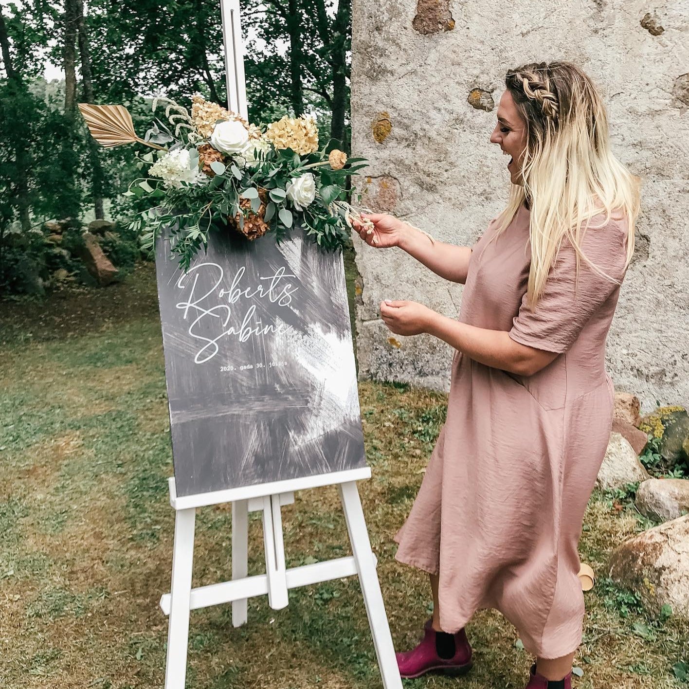 PERSONALIZĒTS KĀZU DIENAS SAGAIDĪŠANAS DEKORS