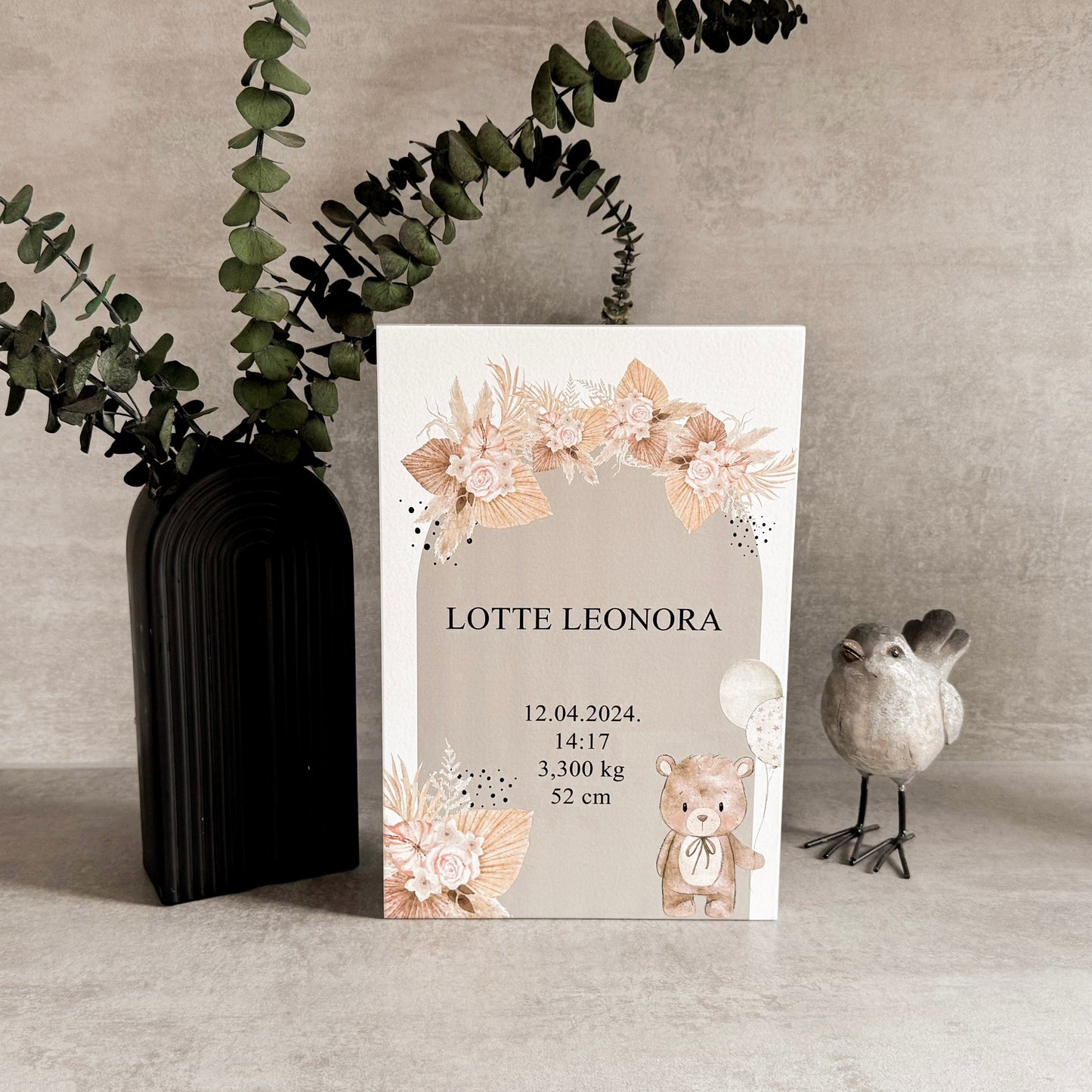 KOKA DZIMŠANAS DEKORS AR LĀCĪTI UN BOHO STILA ZIEDIEM