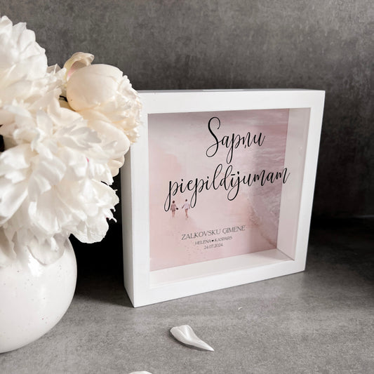 NAUDAS KRĀJKASE "SAPŅU PIEPILDĪJUMAM" DĀVANA KĀZĀS