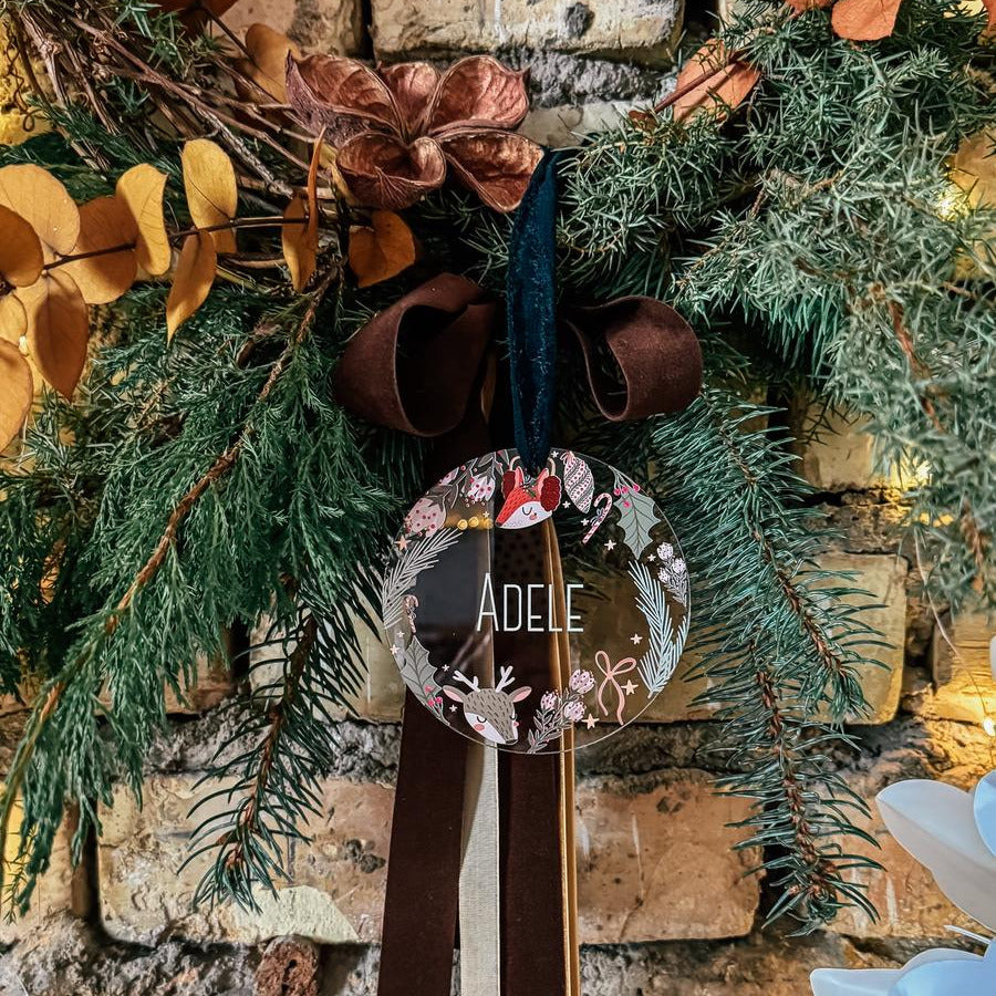 CAURSPĪDĪGI EGLĪŠU ROTĀJUMI "ZIEMASSVĒTKI"