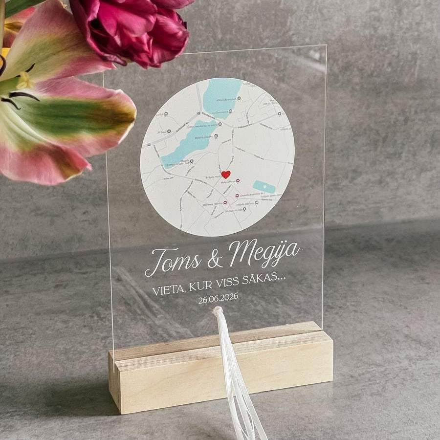 KARTE AR LAULĪBAS VIETU I PERSONALIZĒTA NAUDAS PASNIEGŠANAS DĀVANA KĀZĀS