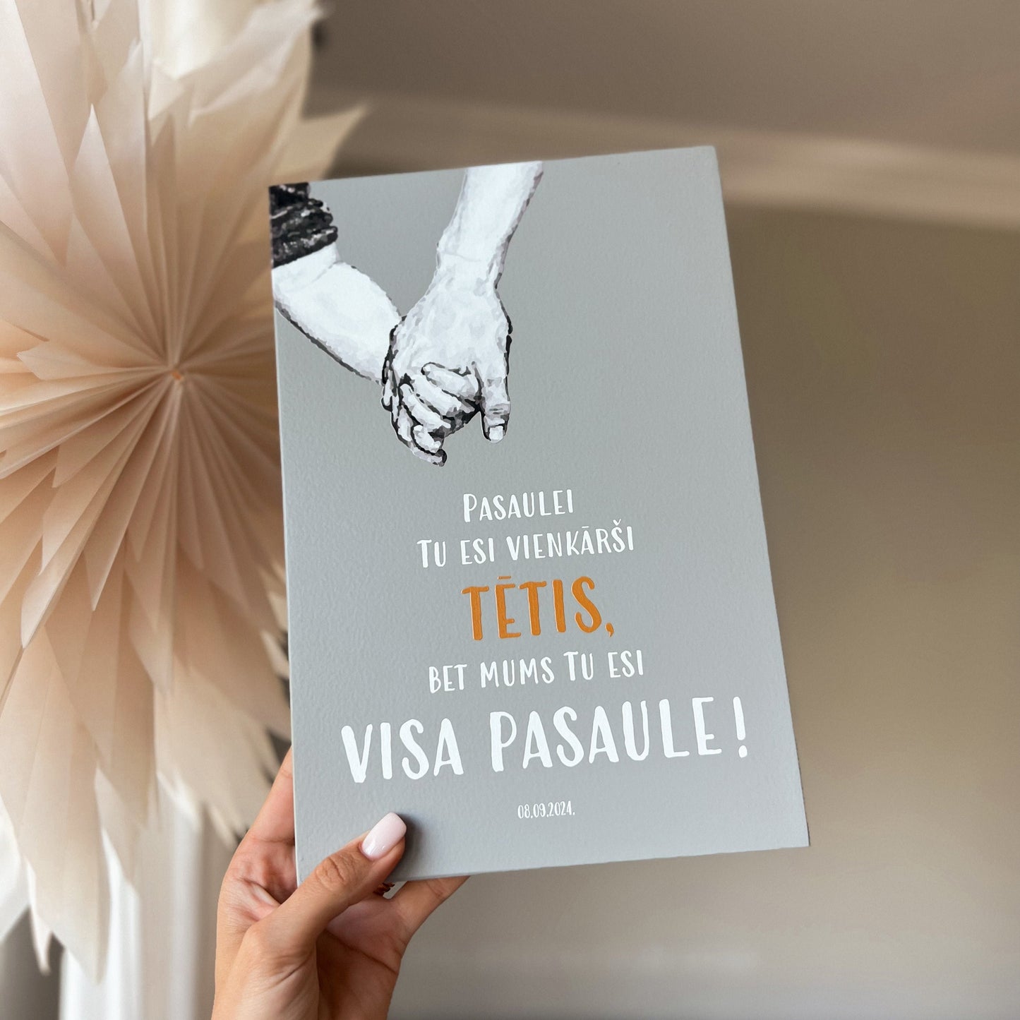 KOKA DEKORS "TĒTI, TU MUMS ESI VISA PASAULE!" GAIŠI PELĒKS