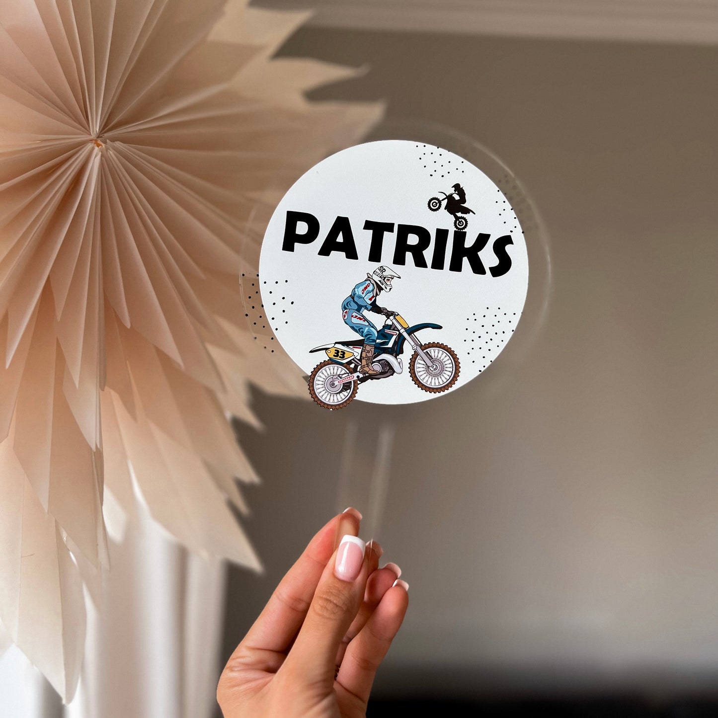 "MOTOCIKLTS" PERSONALIZĒTS KŪKAS DEKORS