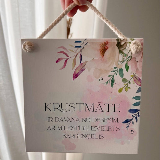 KOKA DEKORS "KRUSTMĀTE IR DĀVANA NO DEBESĪM"